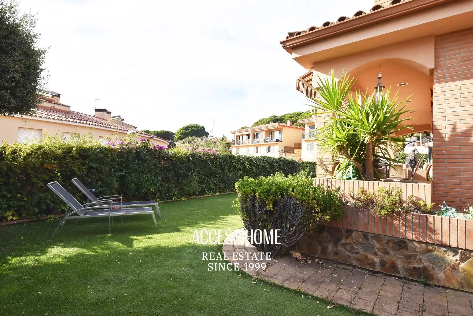 Jardín de Casa o chalet en venta en Sant Pol de Mar con Calefacción, Trastero y Piscina