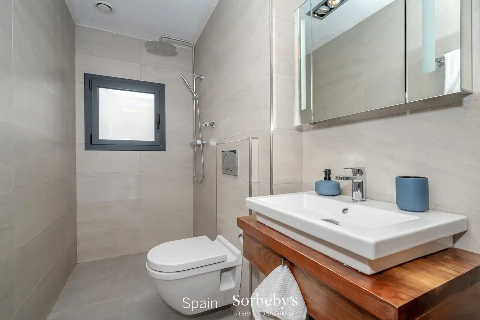 Baño de Casa o chalet en venta en Roses con Aire acondicionado, Jardín privado y Terraza