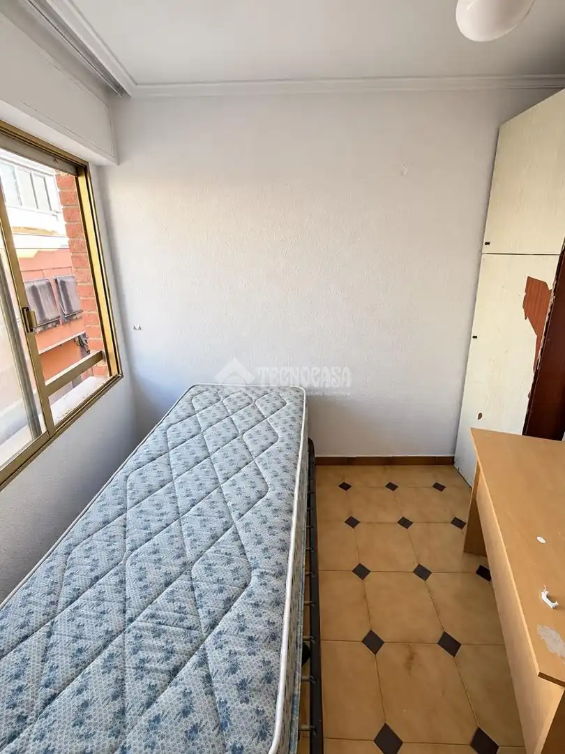 Habitación de Piso en venta en Alicante / Alacant
