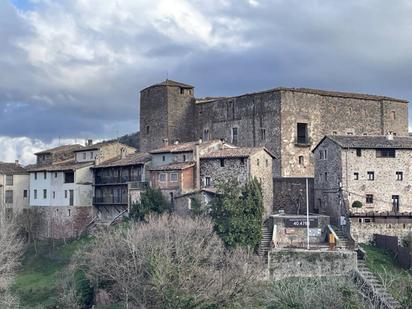 Exterior view of Single-family semi-detached for sale in Santa Pau  with Terrace