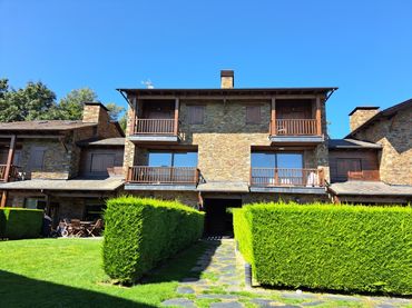Adossat amb balcó en venda a Cami Clossetes de les Pgn 1 13