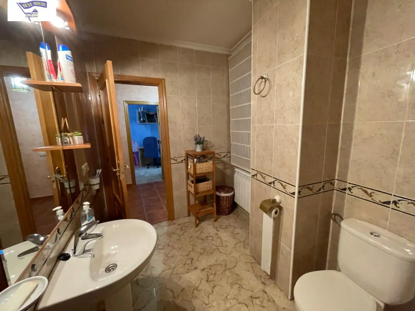 Bathroom of Houses for sale in Alcaraz  with Heating, Terrace and Storage room