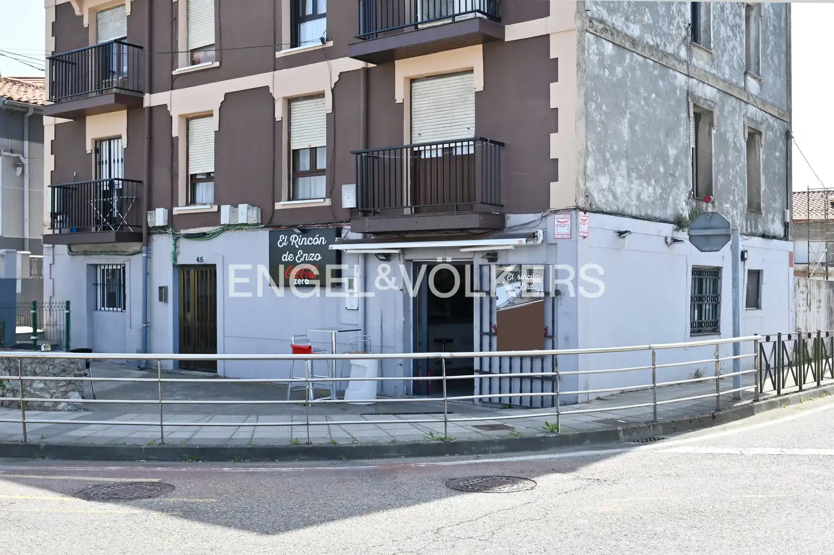 Local commercial à vendre à Calle Camarreal-Ojaiz, imagen 2