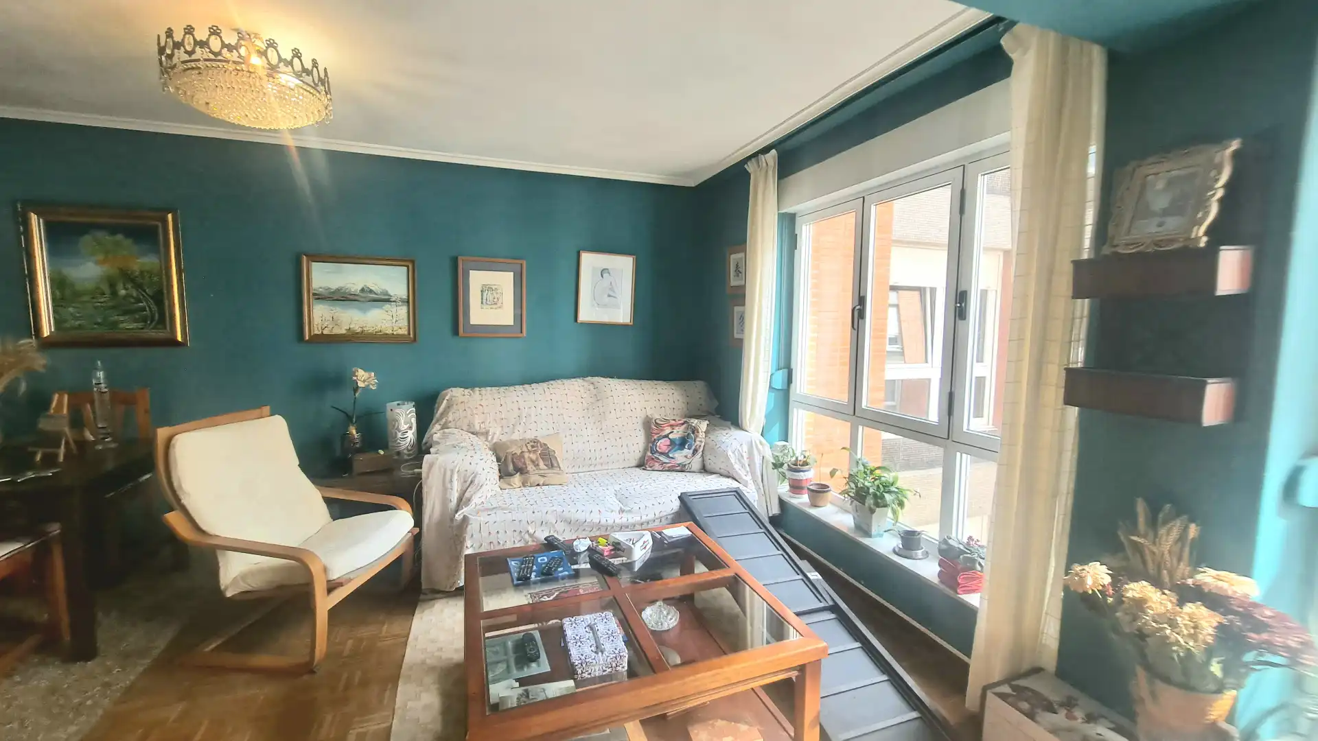 Living room of Flat for sale in Gijón   with Heating, Parquet flooring and Storage room