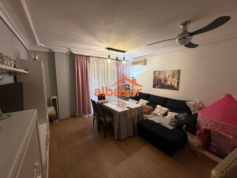 Vista exterior de Dúplex en venda en  Córdoba Capital amb Aire condicionat, Calefacció i Terrassa