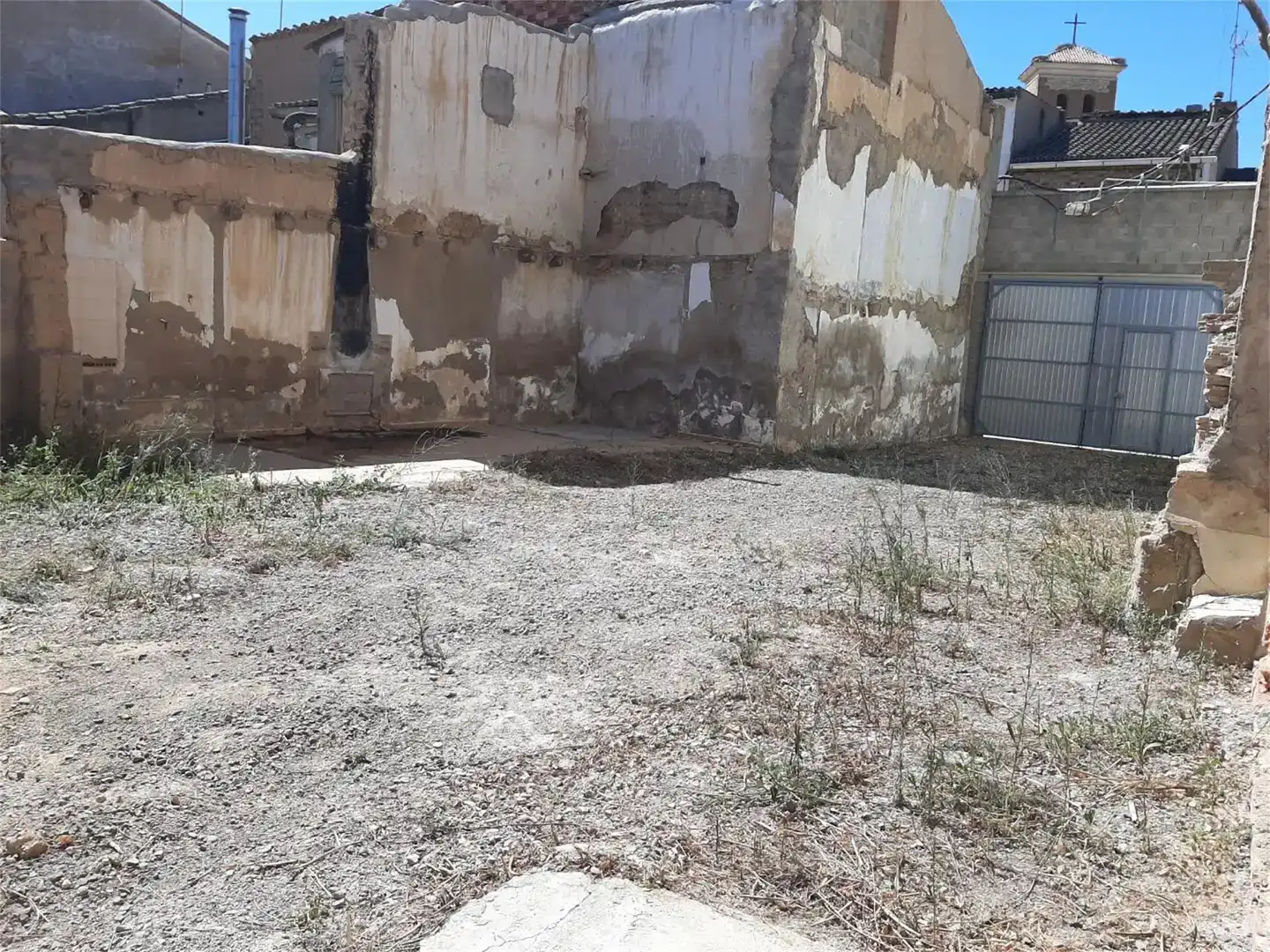 Land for sale in Sena