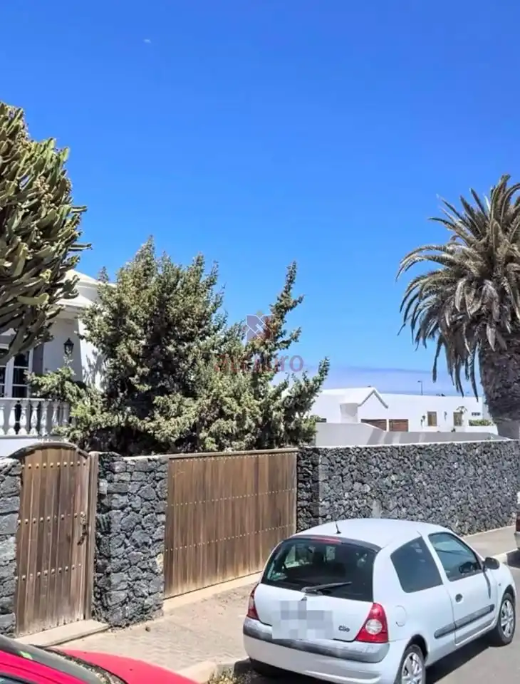 Vista exterior de Casa o chalet en venta en Teguise con Terraza