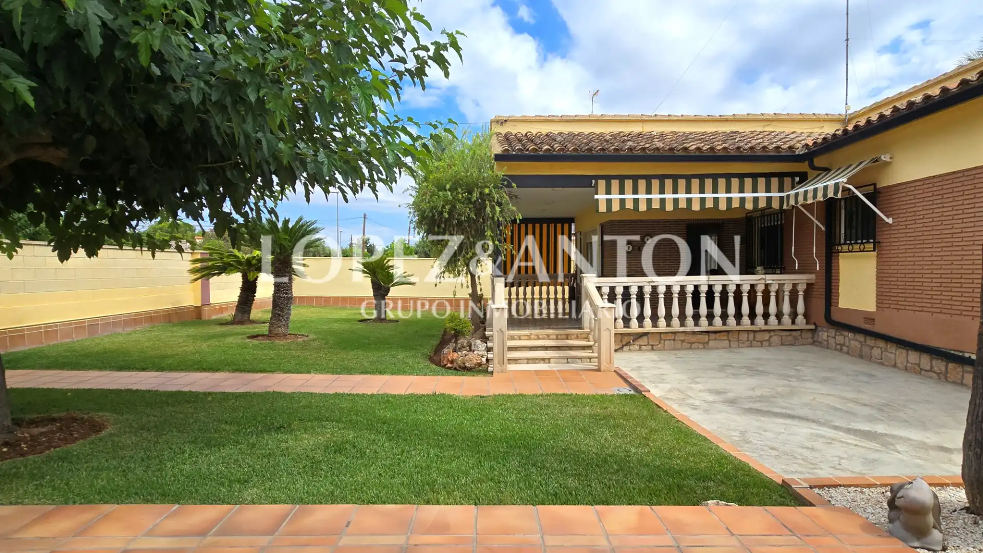 Garden of Houses for sale in L'Eliana  with Air Conditioner, Private garden and Terrace