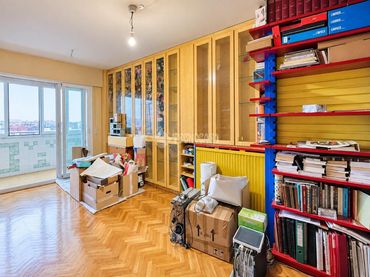 Piso con ascensor en venta en Fuencarral - El Pardo