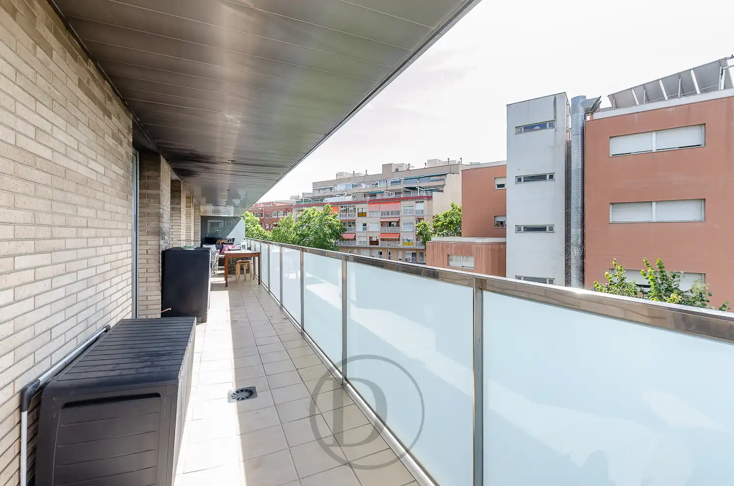Terrasse von Wohnung zum Verkauf in Esplugues de Llobregat mit Klimaanlage, Terrasse und Balkon