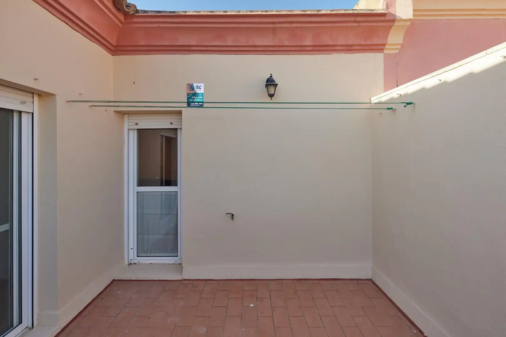 Terraza de Casa adosada en venta en Medina Sidonia con Terraza, Balcón y Alarma