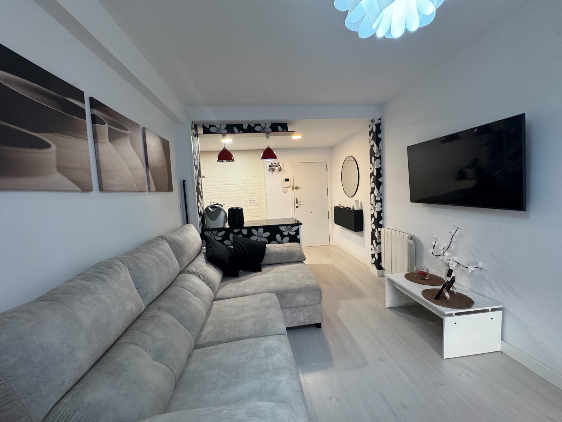 Living room of Flat to rent in Getafe  with Air Conditioner, Heating and Terrace