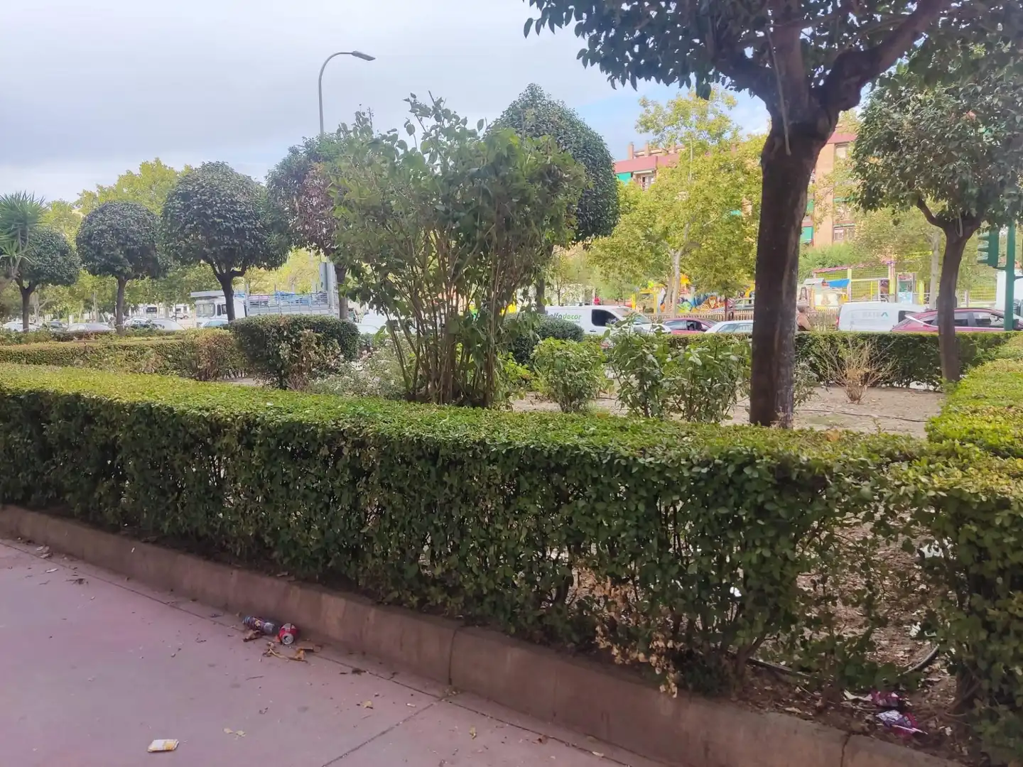 Exterior view of Commercial properties for rent in Granada  with Air Conditioner
