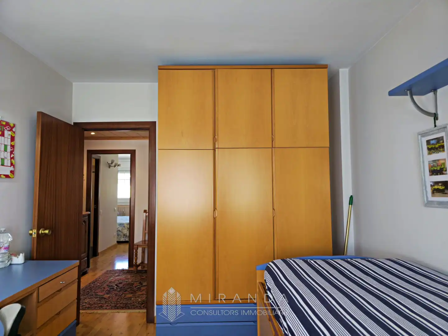 Habitación de Casa adosada en venta en Granollers con Aire acondicionado, Calefacción y Jardín privado