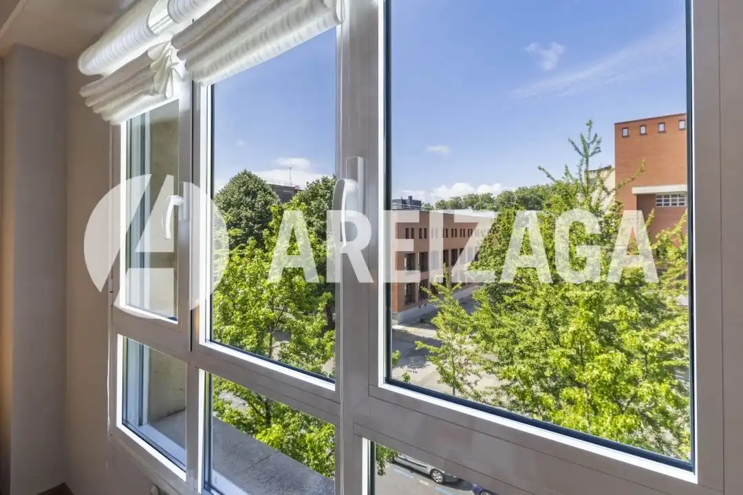 Exterior view of Flat for sale in Donostia - San Sebastián   with Heating, Terrace and Storage room