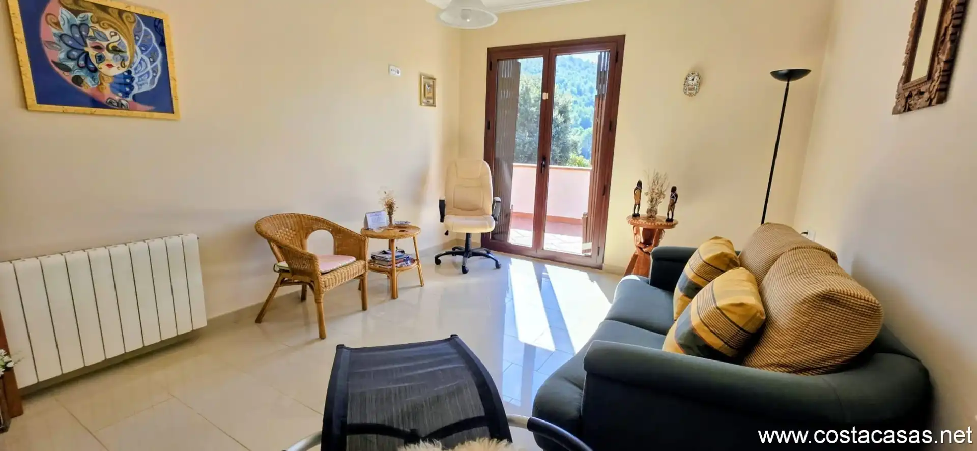 Sala de estar de Casa o chalet en venta en Castellví de Rosanes con Calefacción, Jardín privado y Terraza