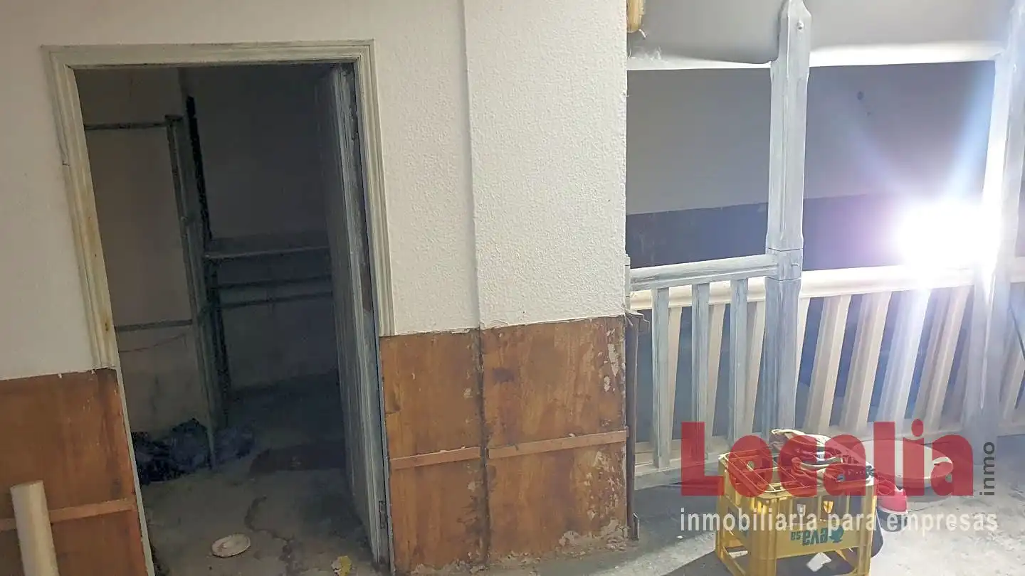 Business premises for sale in Santa Lucía, imagen 13