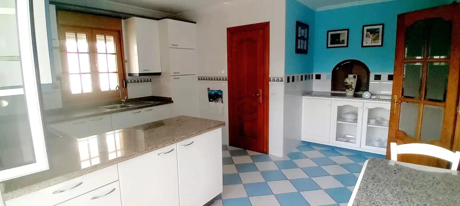 Cocina de Casa o chalet en venta en El Franco  con Calefacción, Jardín privado y Terraza