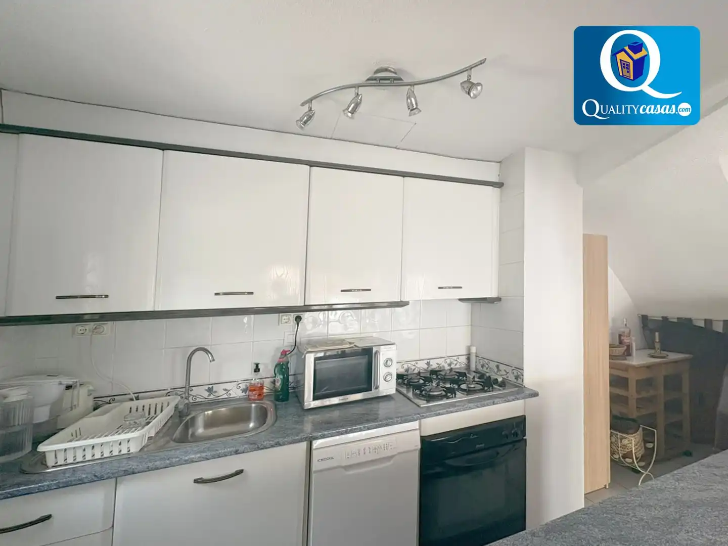 Kitchen of Houses for sale in Pueblo Español - Coveta Fumá