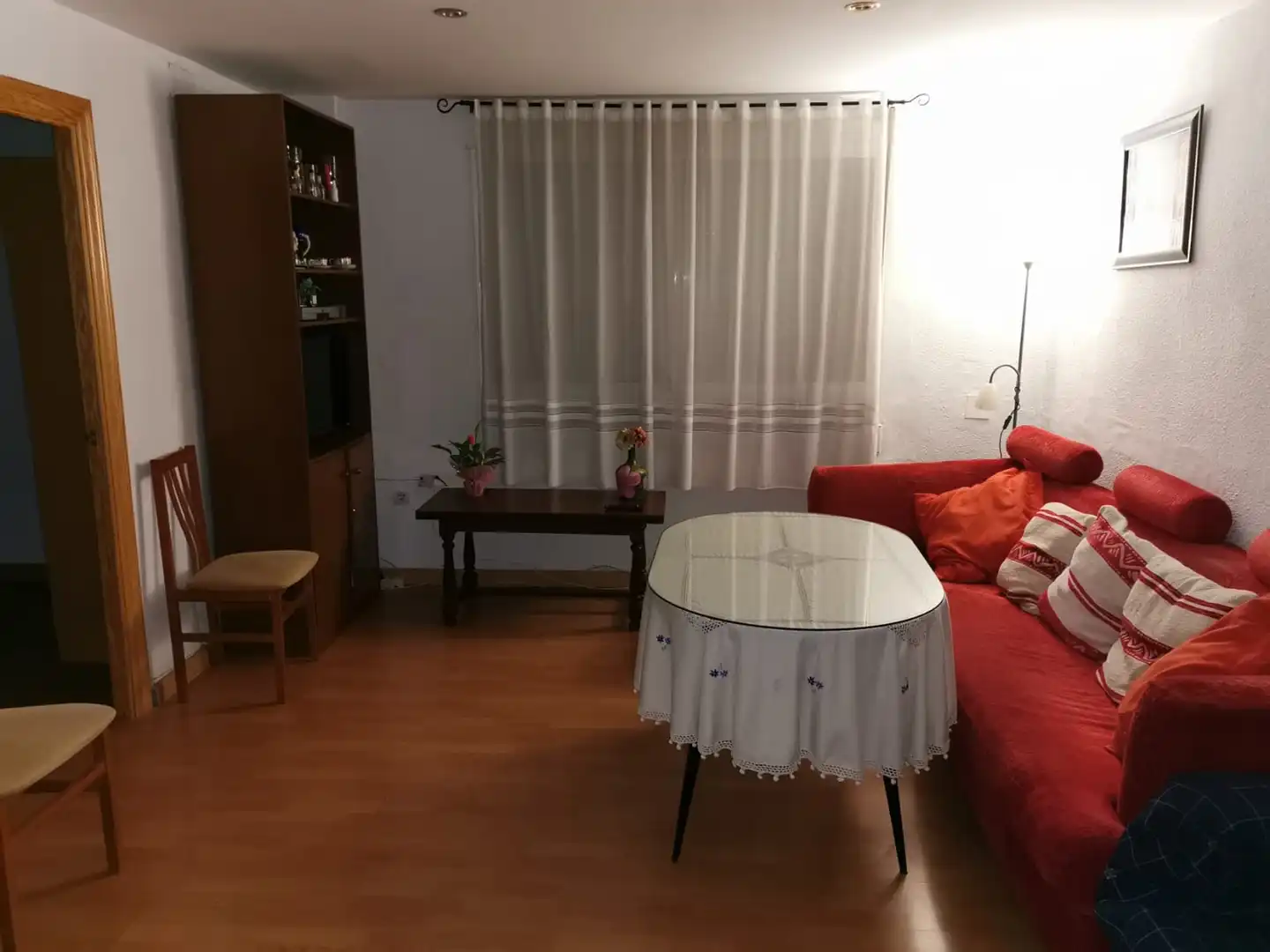Living room of Flat for rent in Granada  with Washing machine