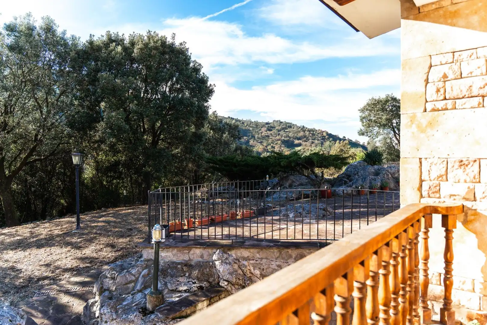 Terrassa de Casa o xalet en venda en Villaescusa (Cantabria) amb Calefacció, Jardí privat i Terrassa