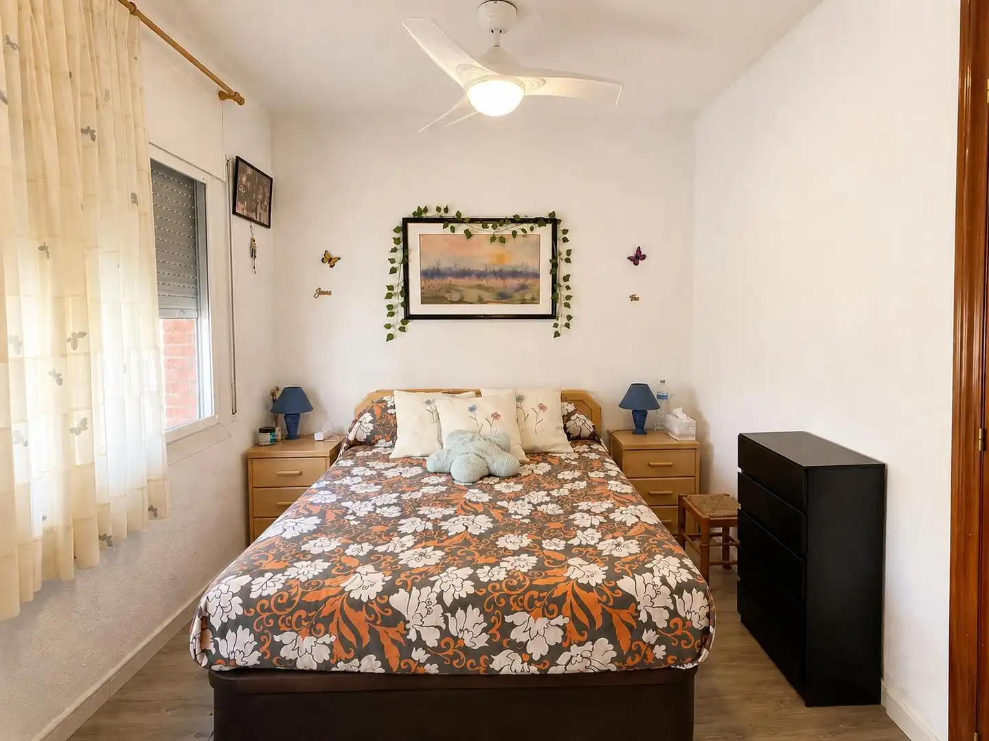Bedroom of Flat for sale in El Masnou  with Air Conditioner, Storage room and Oven