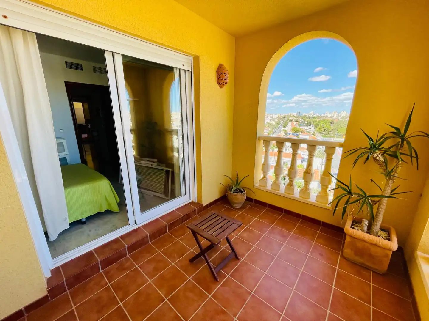 Terrassa de Apartament en venda en Torrevieja amb Jardí privat, Terrassa i Moblat