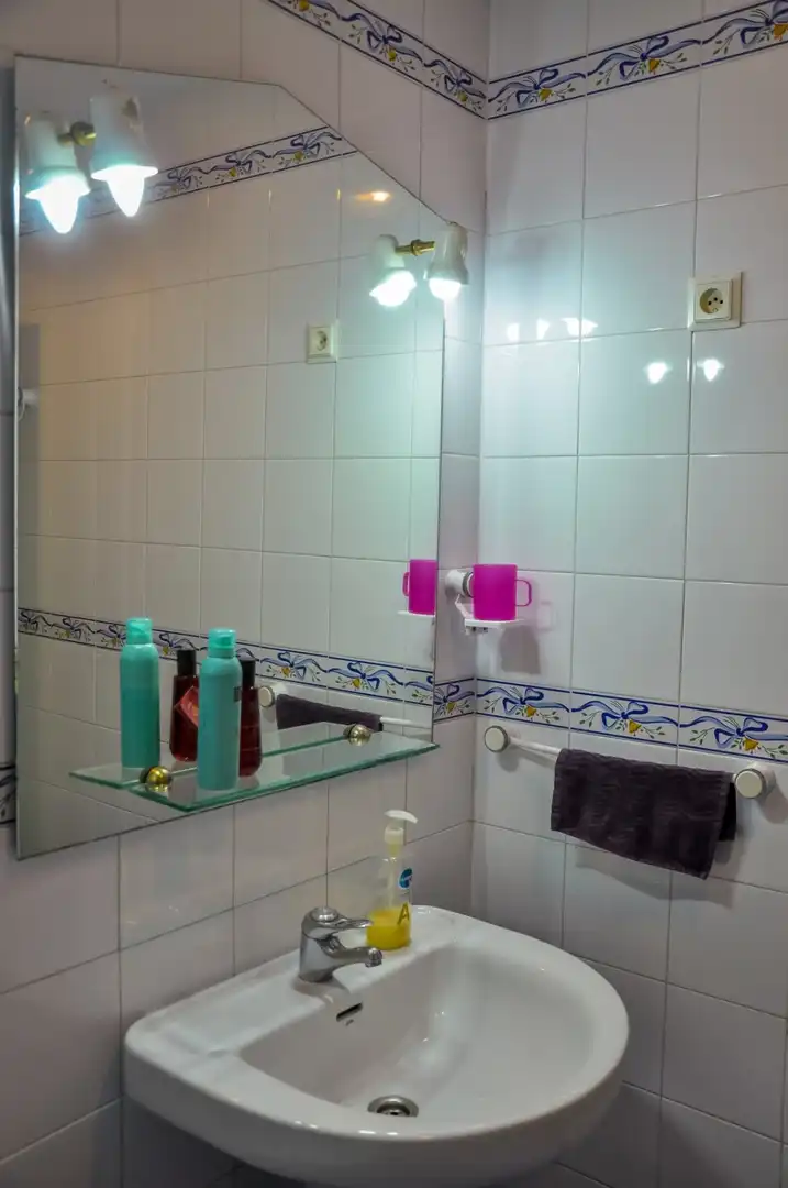 Bathroom of Flat for sale in Málaga  with Balcony