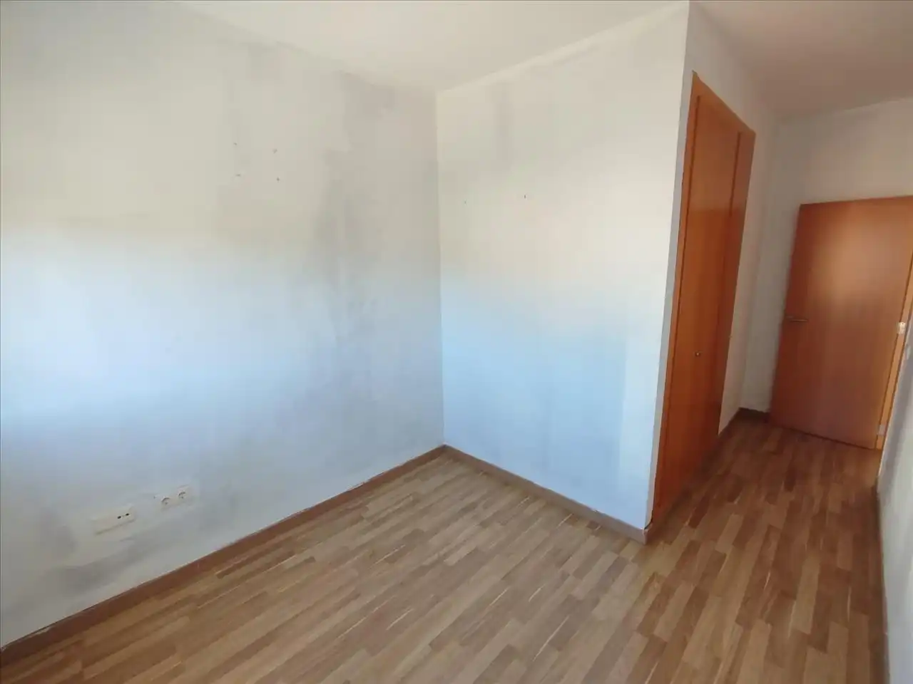 Dormitori de Casa adosada en venda en Requena