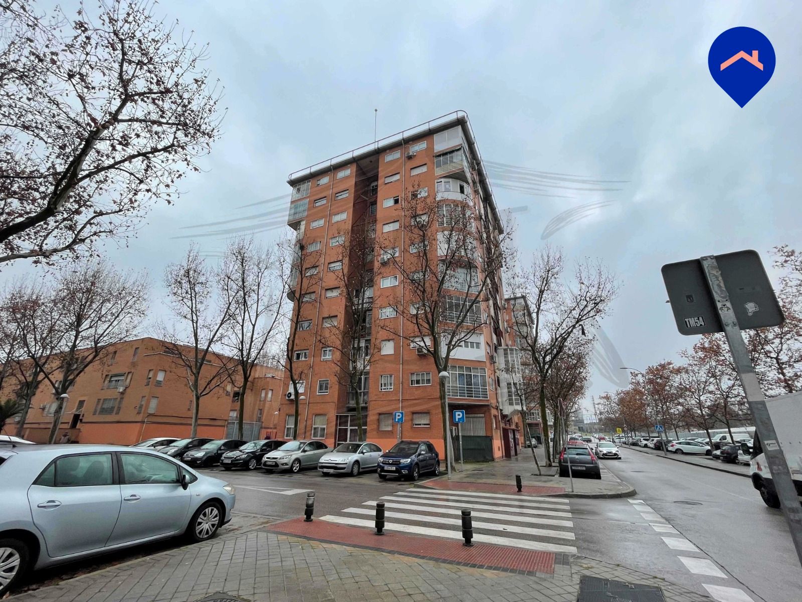 Exterior view of Flat for sale in  Madrid Capital  with Terrace, Balcony and Alarm