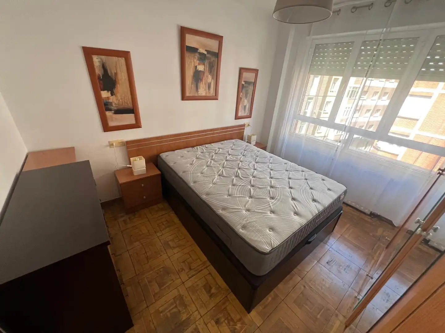 Habitación de Apartamento de alquiler en Gijón  con Calefacción, Amueblado y Horno