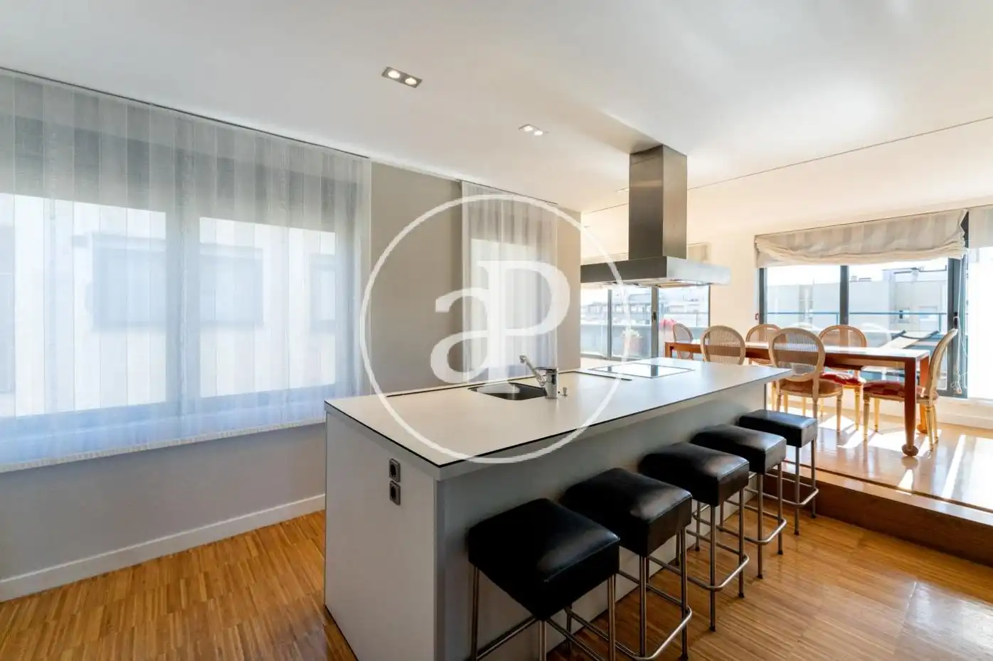 Penthouse with lift to rent in Cl. de Ayala, imagen 4