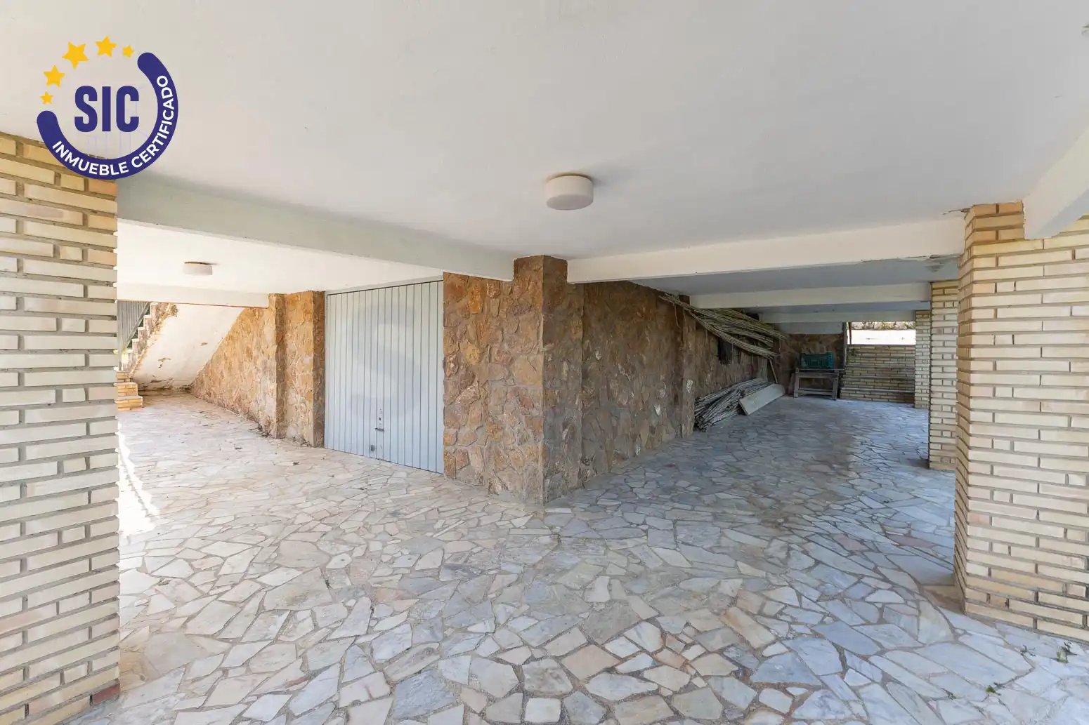 Casa o chalet en venta en Chiva con Jardín privado