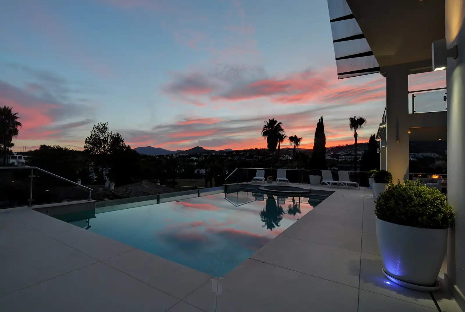 Haus mit Pool zum Verkauf in Nueva Andalucía, imagen 10