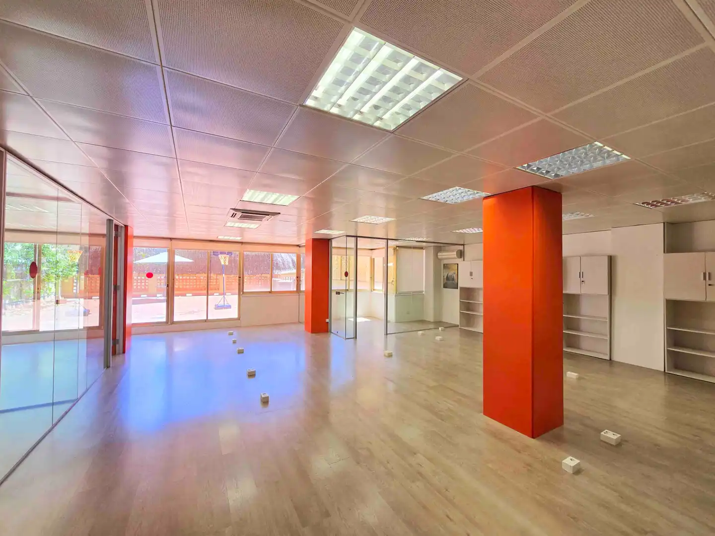 Büro zur Miete in Carrer de Roger de Llúria, Dreta de l'Eixample