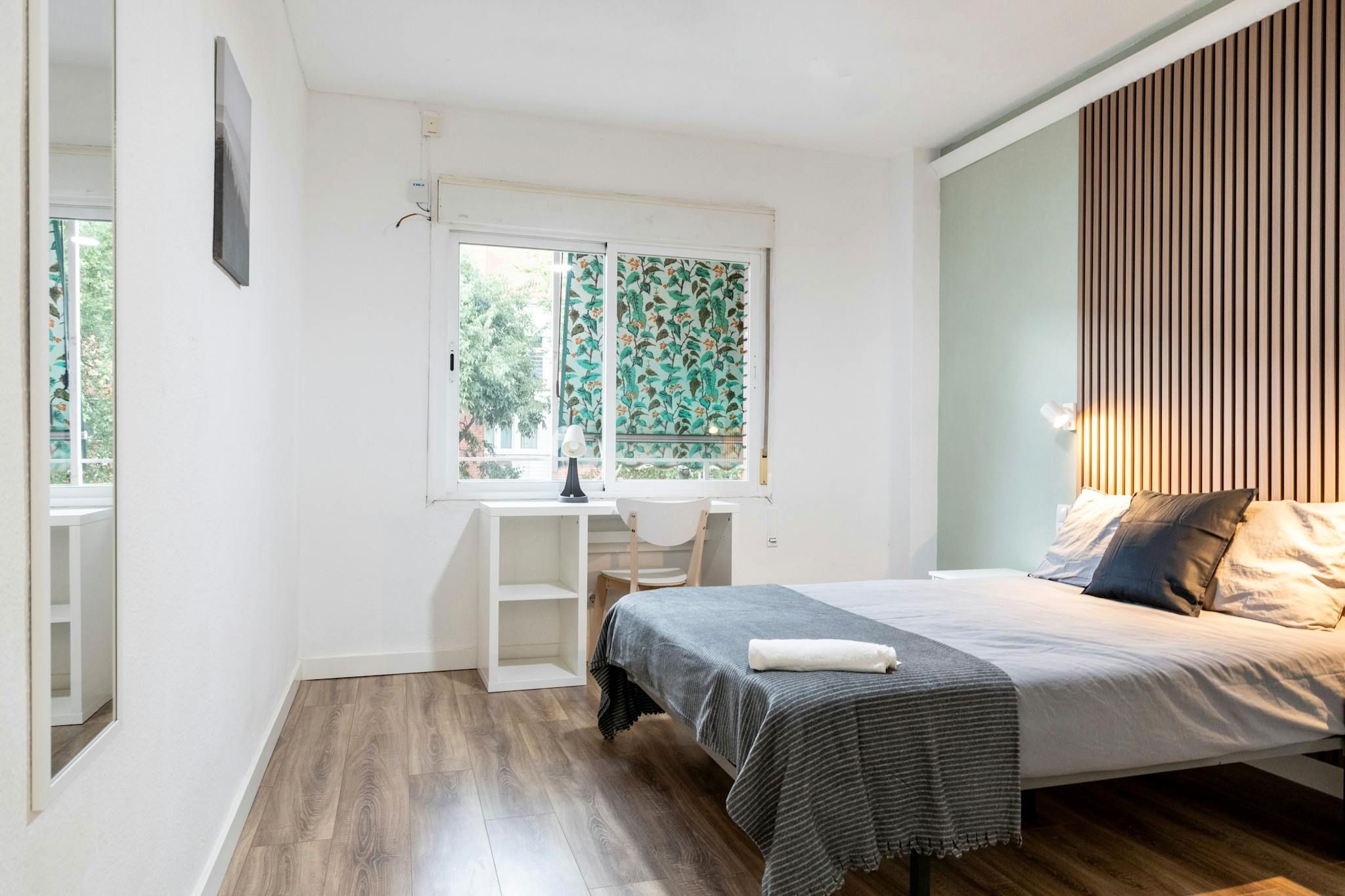 Bedroom of Flat to share in  Madrid Capital  with Heating, Furnished and Washing machine