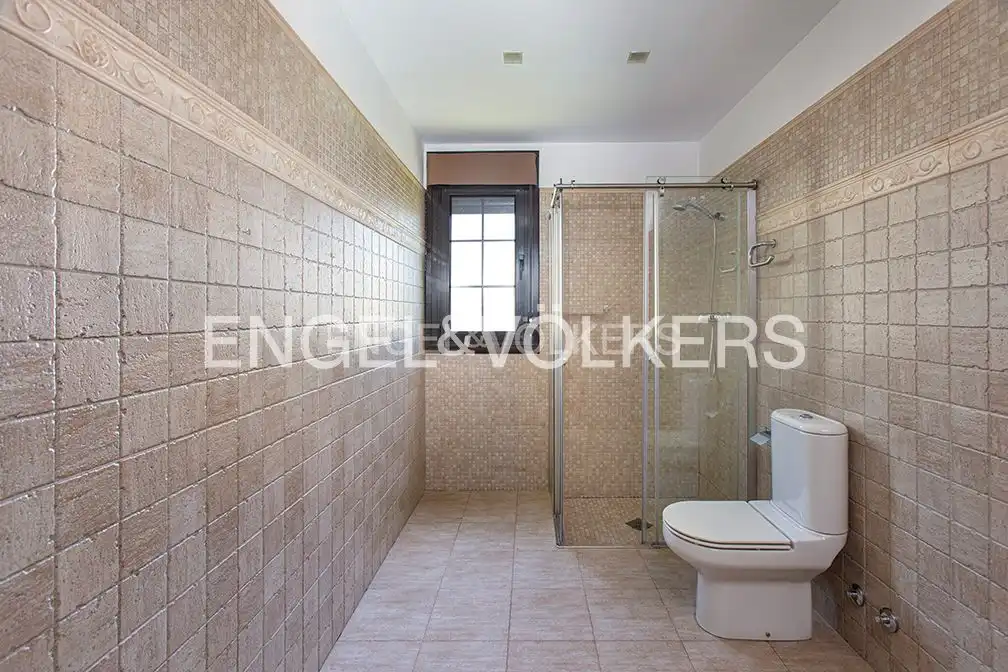 Baño de Casa o chalet en venta en Gijón  con Calefacción, Jardín privado y Terraza