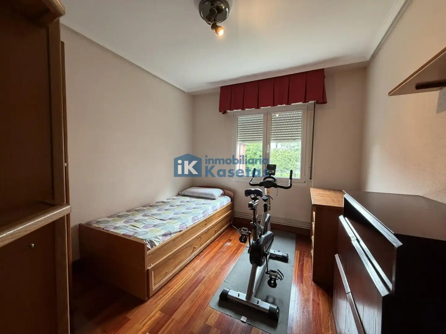 Habitación de Piso en venta en Zaratamo con Calefacción y Terraza