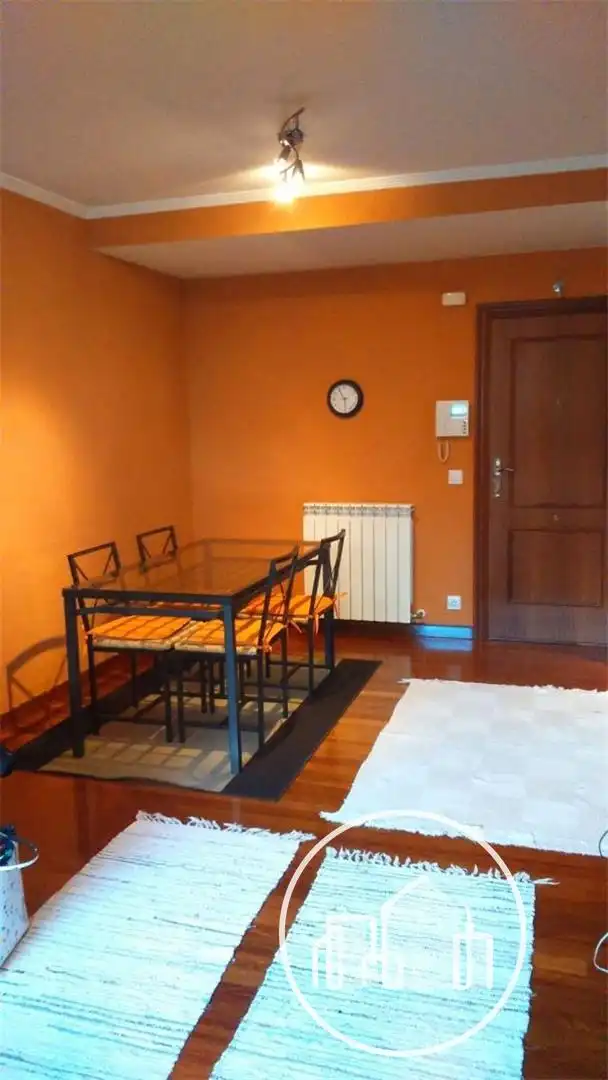 Comedor de Piso en venta en Medina de Pomar con Calefacción y Trastero