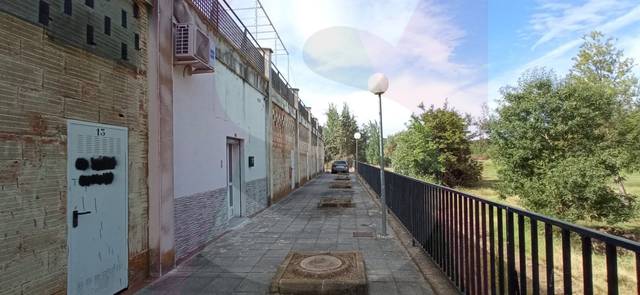 Local comercial en Alquiler en Lugar Urbanizacion Golf Guadiana en Golf Guadiana