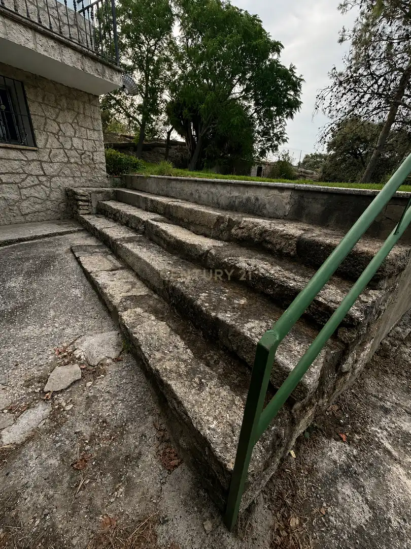 Vista exterior de Casa o xalet en venda en Trujillo amb Aire condicionat, Jardí privat i Traster