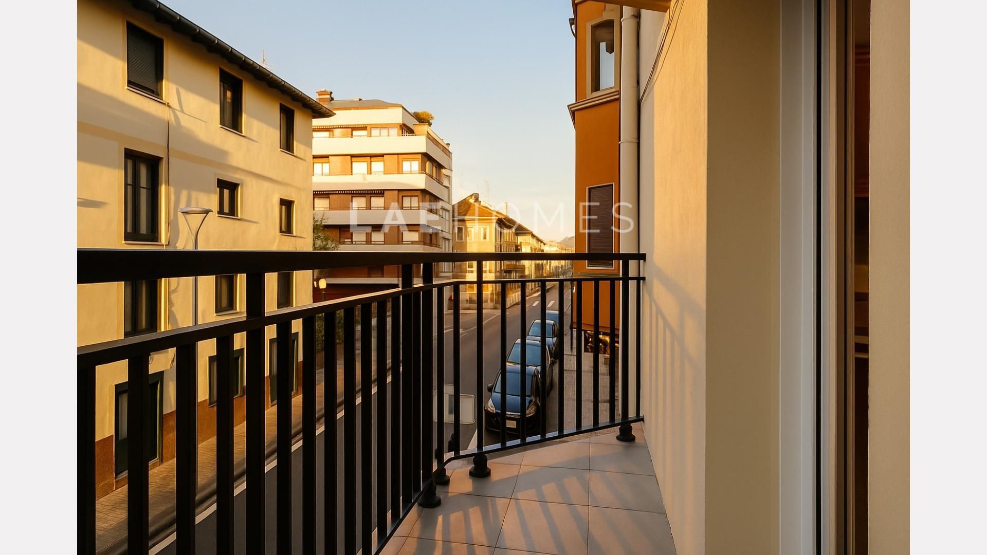 Balcony of Flat to rent in Irun   with Heating