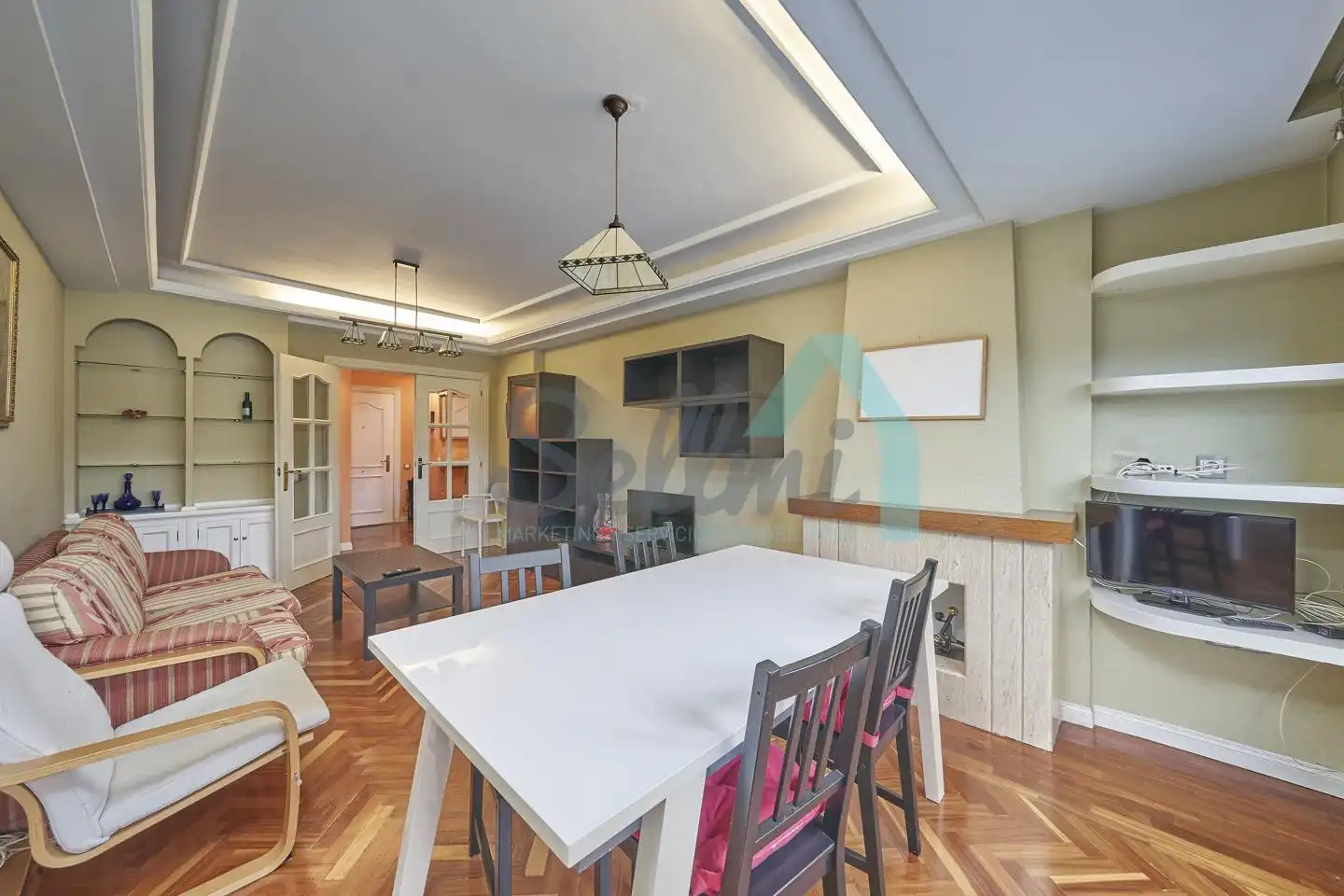 Wohnung zur Miete in Calle Ángel Muñiz Toca, El Cristo