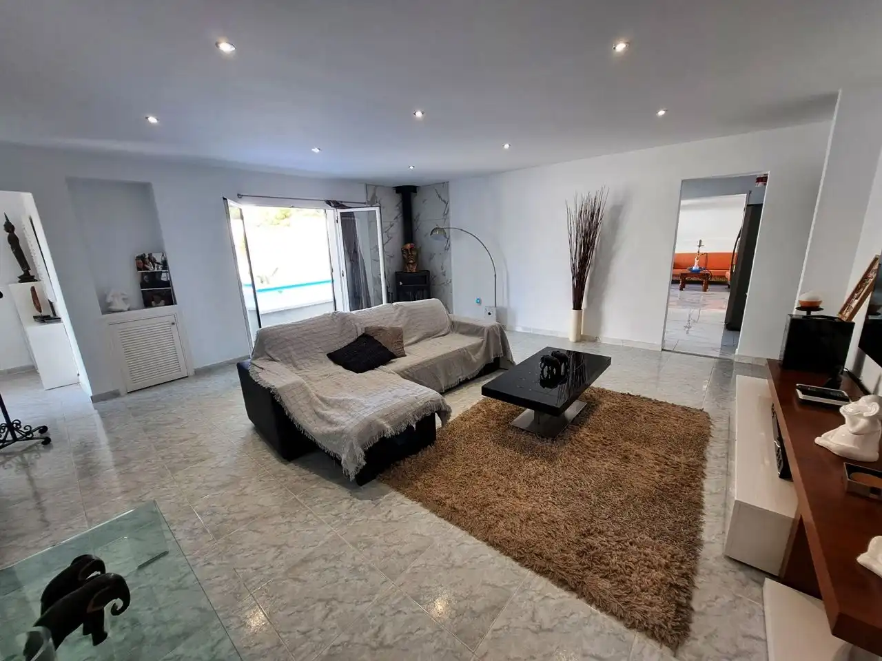 Sala de estar de Casa o chalet en venta en La Nucia con Aire acondicionado, Calefacción y Jardín privado