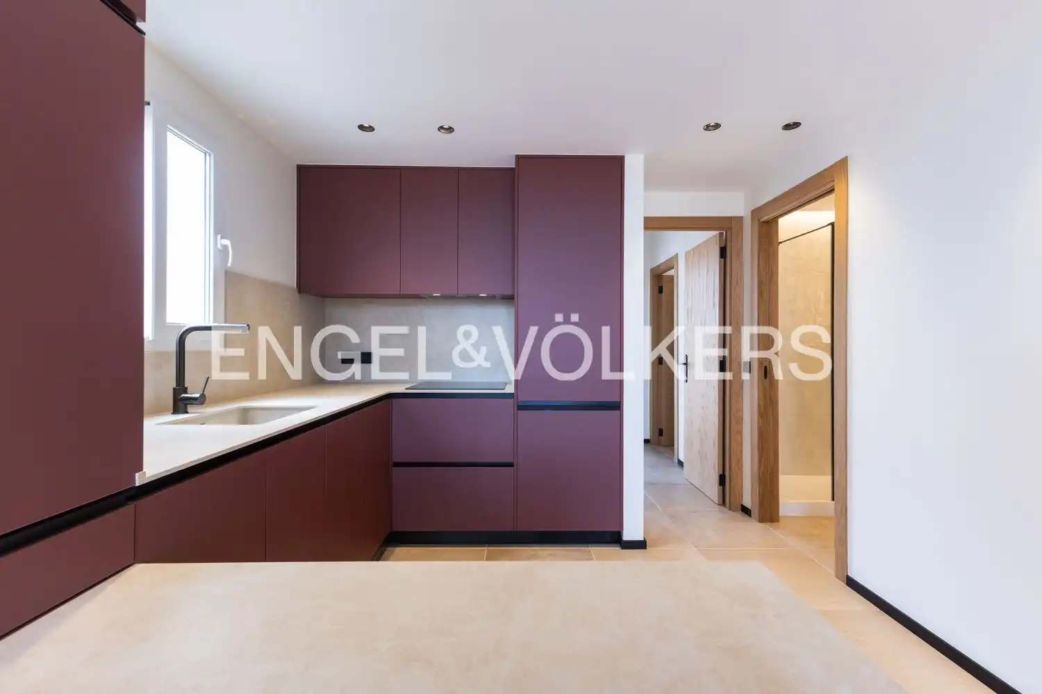 Cocina de Piso de alquiler en Valencia con Aire acondicionado, Calefacción y Terraza