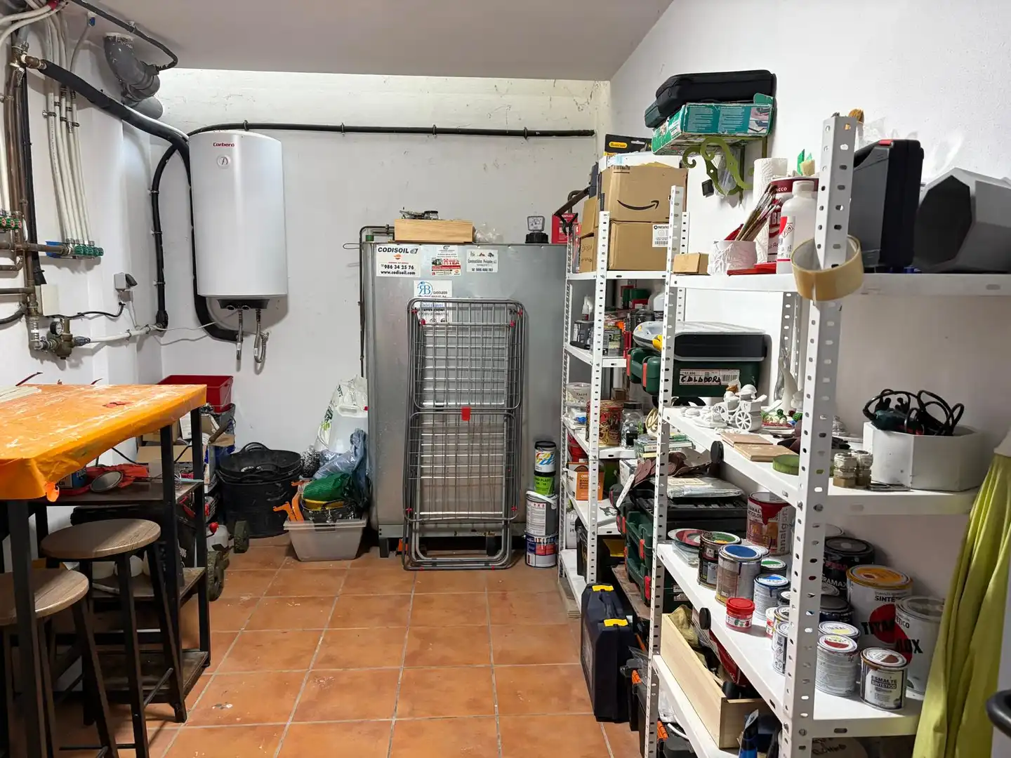 Casa aparellada amb terrassa en venda a Ponteareas, imagen 61