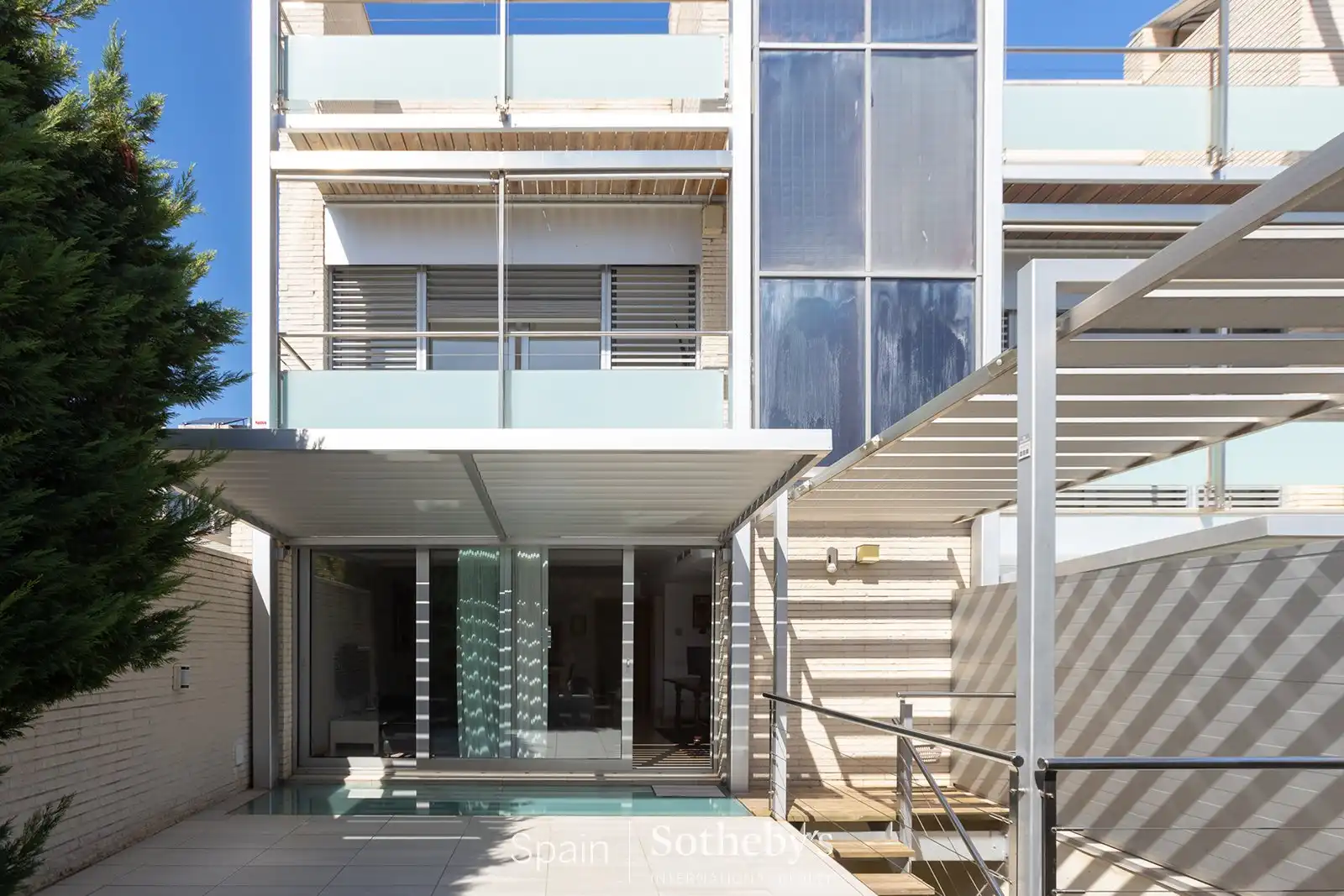 Vista exterior de Casa adosada en venta en Premià de Dalt, Barcelona
