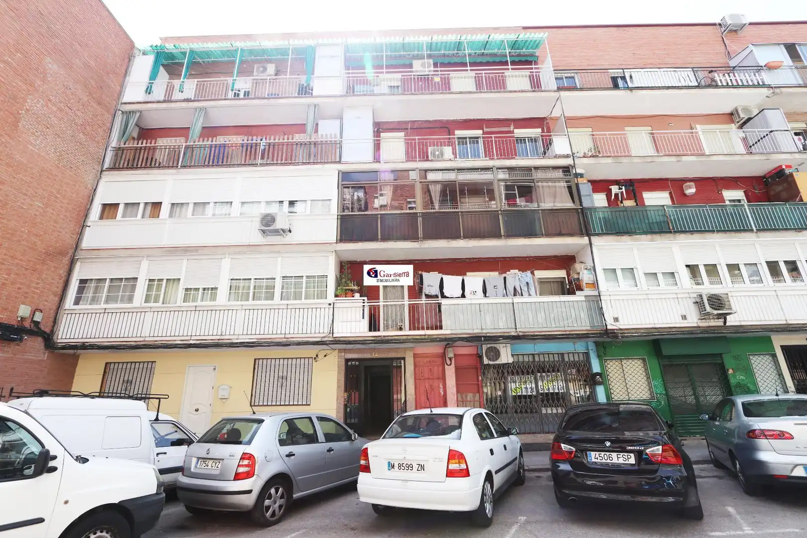 Vista exterior de Piso en venta en Coslada con Calefacción y Terraza