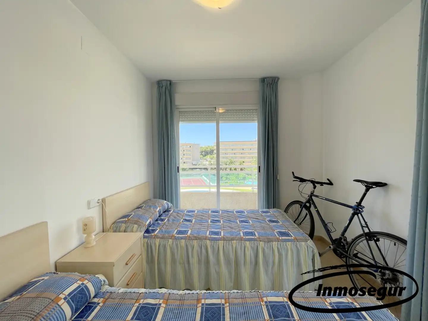 Habitación de Piso en venta en Salou con Calefacción, Terraza y Amueblado