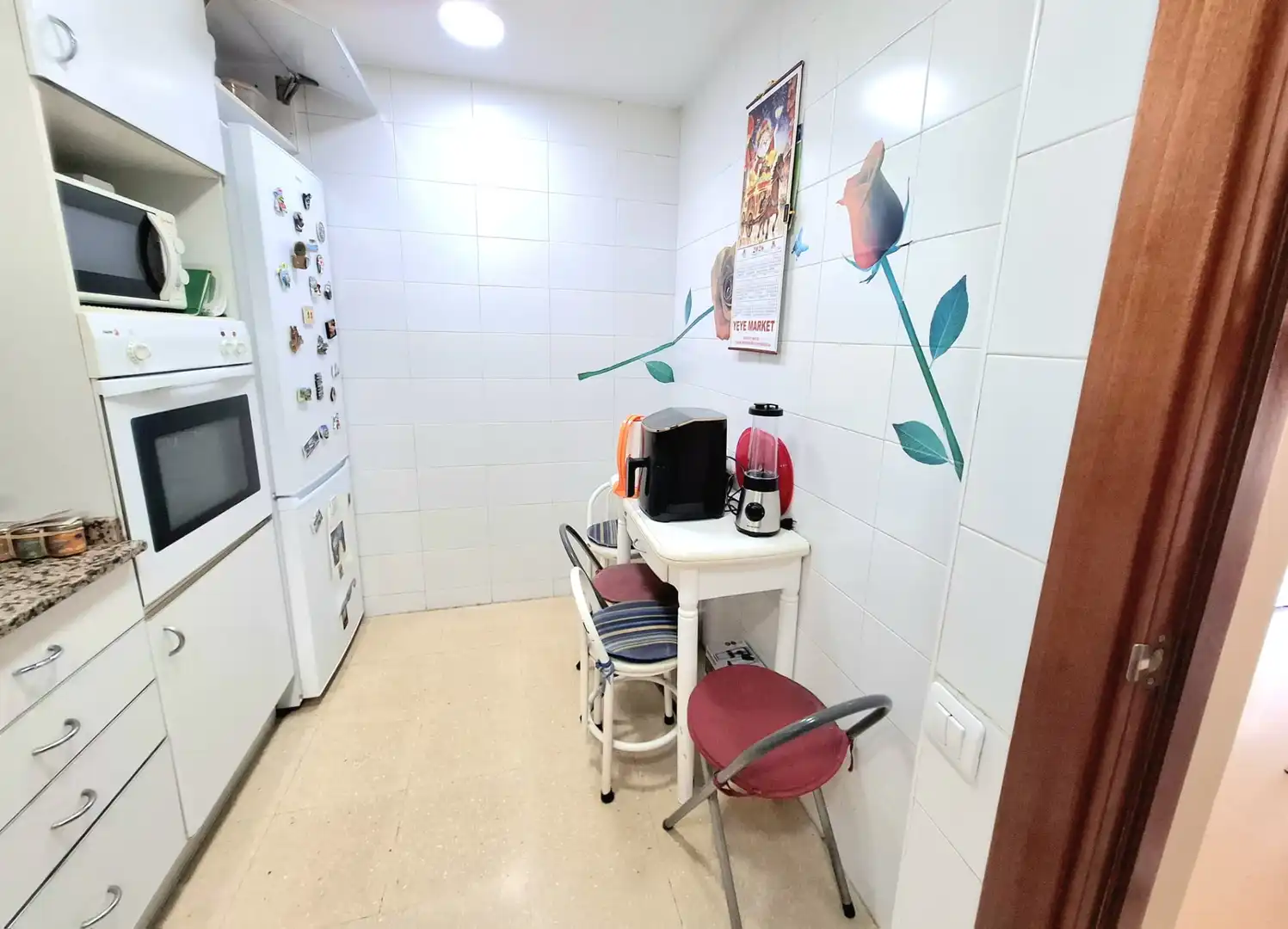 Kitchen of Flat for sale in Cerdanyola del Vallès  with Heating, Oven and Balcony